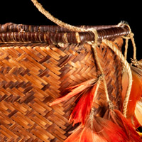 Waiwái <em>pakára </em> (double basket)