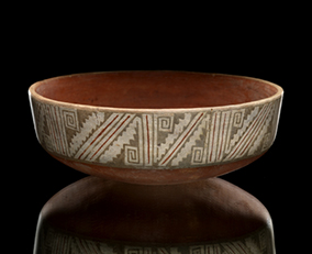 Diaguita bowl, AD 950â€“1450. Elqui Province, Chile. Clay, paint. 8 x 23 cm. (17/5128)